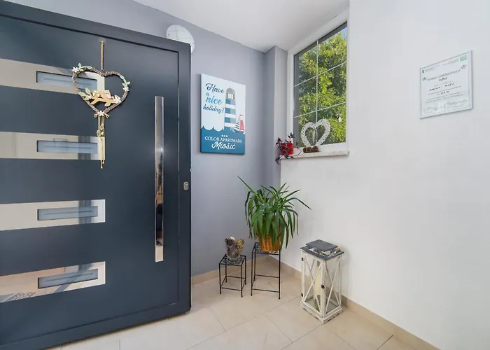 Apartment 11078c Brist