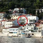 11078c Apartment *
