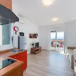 Apartment 11078c